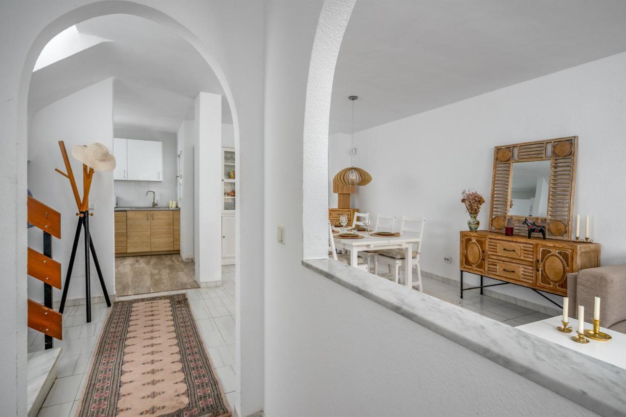 Panoramic Terrace With Pool In Fuengirola By Costarentals - Ref 148 Exterior photo